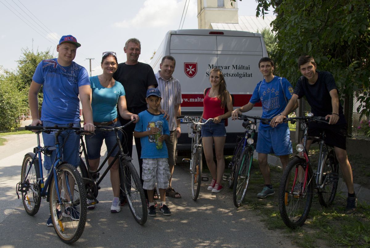 A kerékpárokat családi kirándulással avatták fel