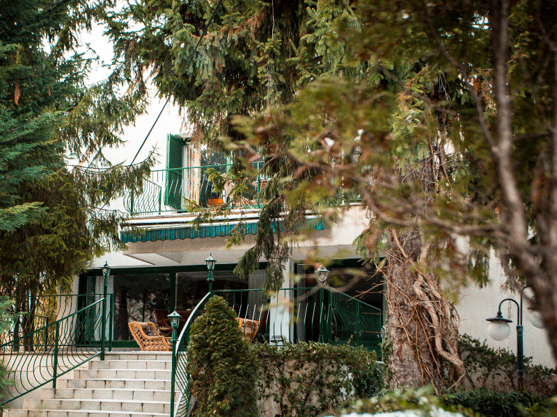 Egészségügyi dolgozók és szakorvosjelöltek lakhatását támogató pályázat