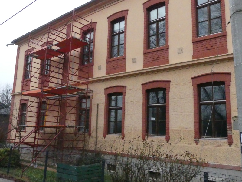 Az iskolát a felújítás során át is alakították és modernizálták