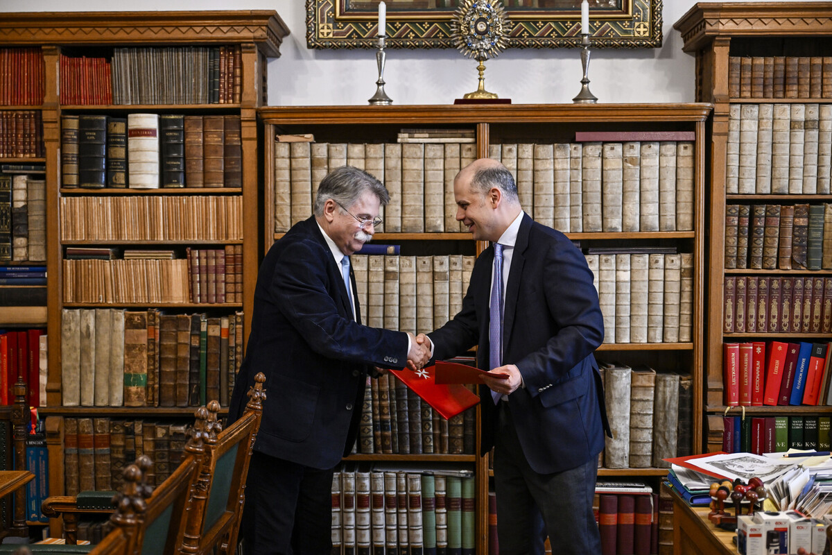 A Máltai Tanulmányok című tudományos folyóiratot ezentúl hazánk legrégebben működő könyvkiadója jelenteti meg