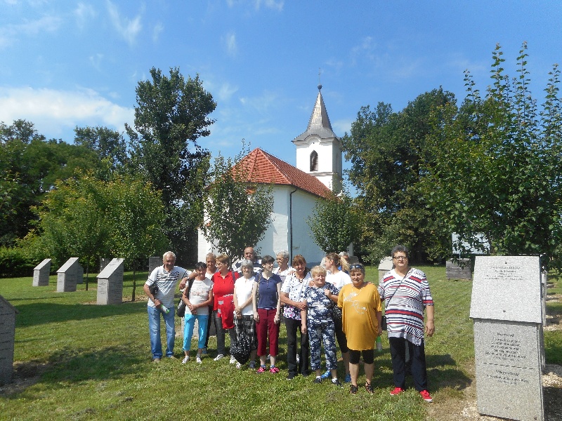 Kirándulás a nagygéci emlékparkba